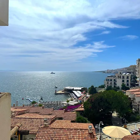 Picco Luxury Apartment, Bougainville Bay * Sarande